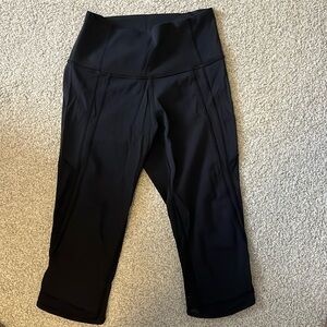 Lululemon Capri leggings